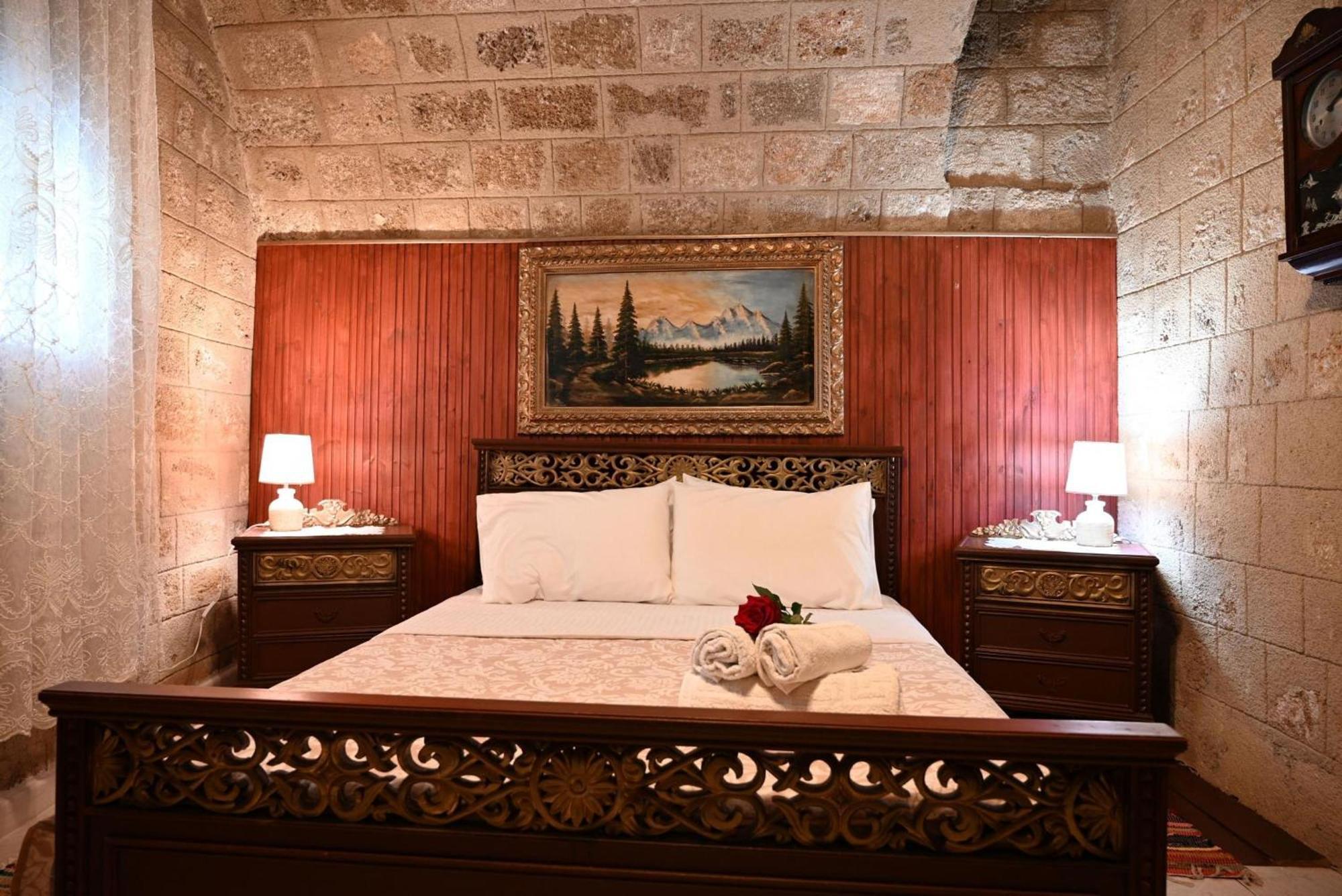 Megiston House In Old Town Rhodes Holiday home *