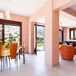 Villa St Nicholas