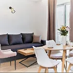 Sunrise Apt