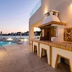 Villa Eventide