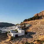 Lindos Calmare Suites