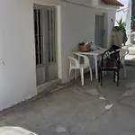 Ήσυχο Ισόγειο Διαμέρισμα