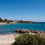 Emerald Dawn Villa