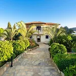 Villa Clive