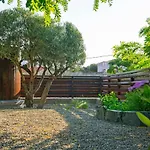 Villa Acacia