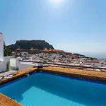 Oikos Lindos Suites Artemis
