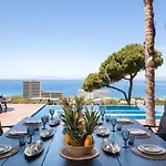 Villa Equinox