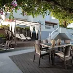 Villa Small Paradise With Pool & Jacuzzi 