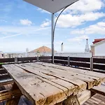 Villa Crypty