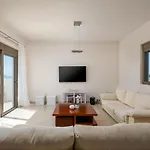 Diamond Hill Villa