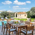 Blue Moon Villa