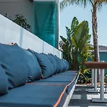 Mazoren Art Hotel