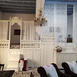 Ririka Village House