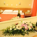 Marine Congo Hotel