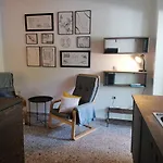 Cozy Studio Apartment In A Quiet Neighborhood