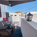 Stam'S Studio Apartment With Yard