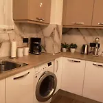 Sunny Holidays Apartment