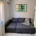 Paraskevi'S Apt - City Center W/ Lovely Park View