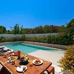 Thalassa Luxury Villa