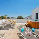 Luxury Rhodes Villa Diamond Villa Hot Tub Beautiful Terrace 3 Bdr Lindos