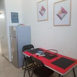 Cozy Rhodes Central