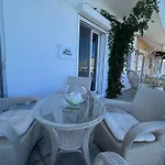 Villa Blanca