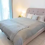 Comfy Cozy Iksia
