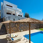 Aggelina Villa