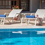 Maria'S Luxurious Villa In Koskinou
