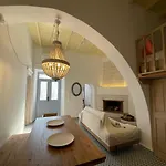 Theros - Traditional House In Psinthos