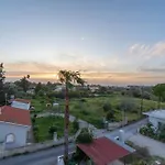 Toula'S Grand Apartment With Sea View