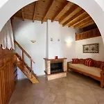 Kostas Village House