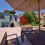 Villa Leon - House In Medieval Town With Spacious Courtyard