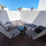 Gregorys Studio Apartment
