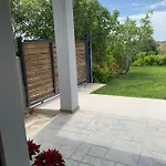 Elena Villa-Apartments