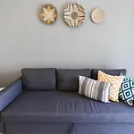 Rhodes Town Garden Apartment