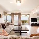 Villa Cleopatra With Private Pool,Tennis And Soccer Field