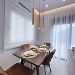 Aleni City Apartment 1