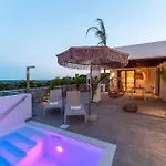 Villa Levanta