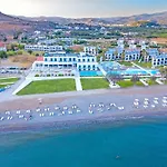 Kamari Beach Hotel