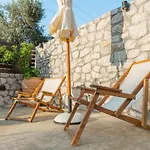Adonis Villa In Nature