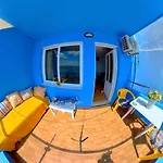 Top Floor Beach Front Apartment Blue House