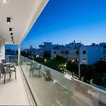 Smart Luxury Apartments #2