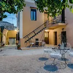 Kristina'S Apartments