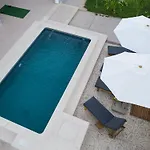 Mg Luxury Villa Kalithies