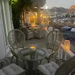 Villa Blanca