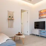 Charavgi Apartment 1