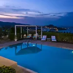 Villa Sunshine Very Close To The Beach