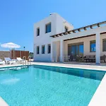 Villa Panaxia Akte