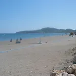 Irinna Hotel-Apartments